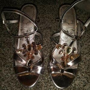 Beautiful Shiny Heels!